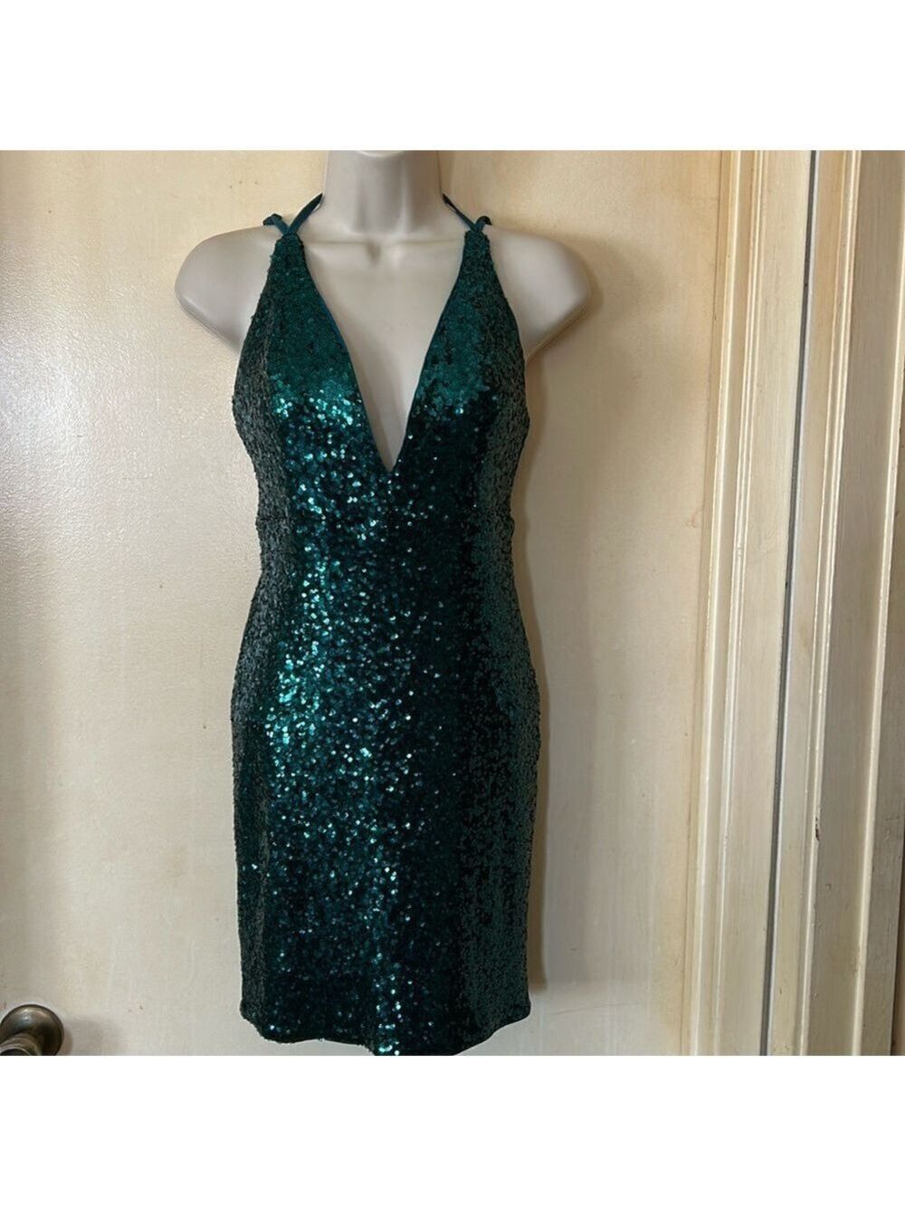 Hello Molly emerald green sequin spaghetti strap mini dress size M